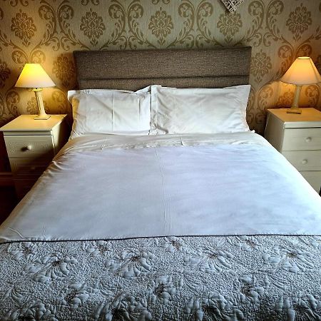 Archmor House B&B น็อก ภายนอก รูปภาพ