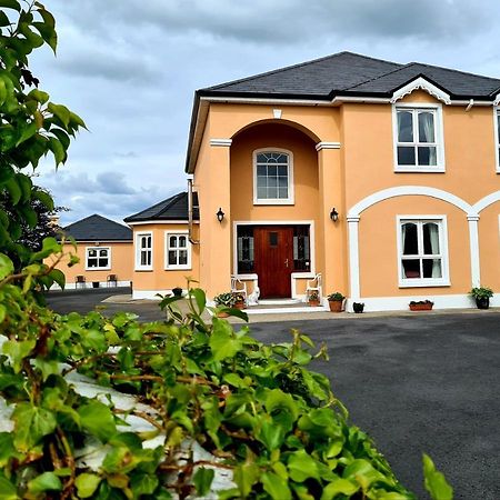 Archmor House B&B น็อก ภายนอก รูปภาพ